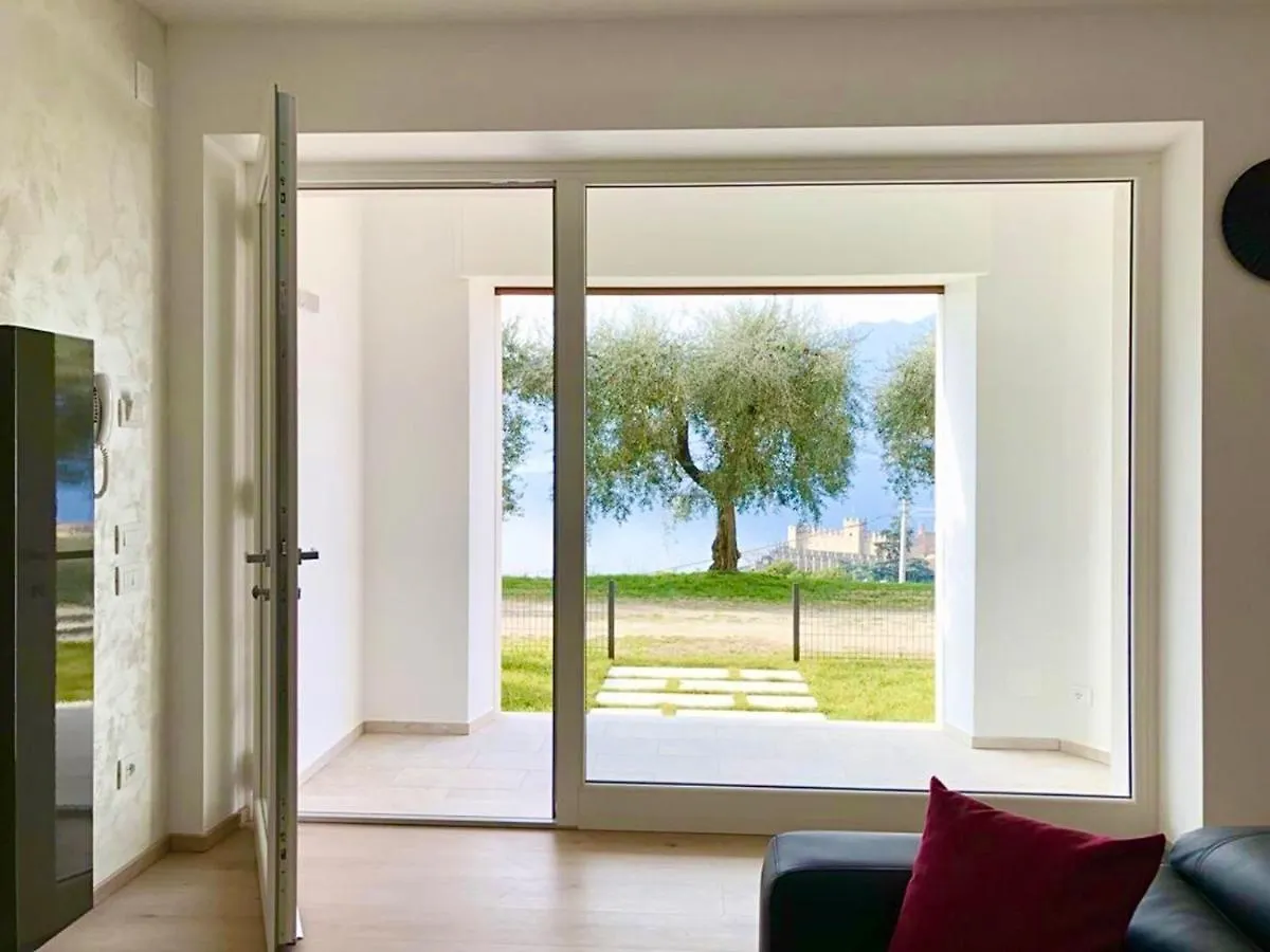 Cosy Torri Apartments Torri Del Benaco 0*,